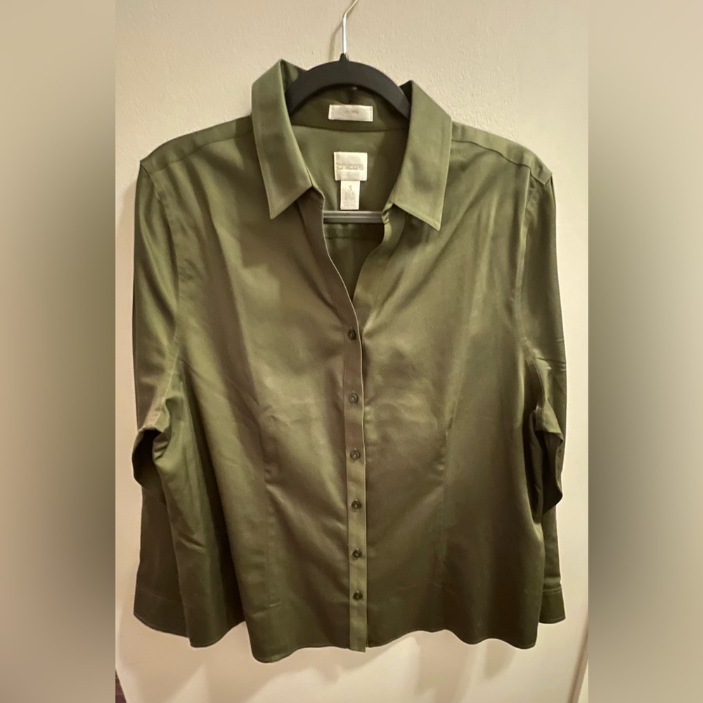 Chico’s | No-Iron Sateen Button-Front Shirt | Olive Green |Size 3 | (XL/16-18)